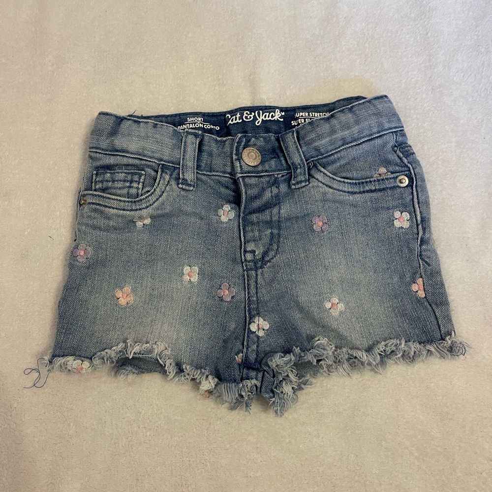 Cat & Jack shorts